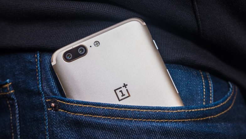 تعرف على النسخة الذهبية الجديدة هاتف OnePlus 5