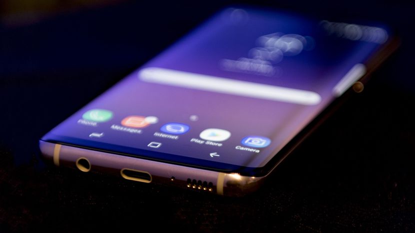مراجعة هاتف Samsung Galaxy S8 أبرز المميزات والعيوب