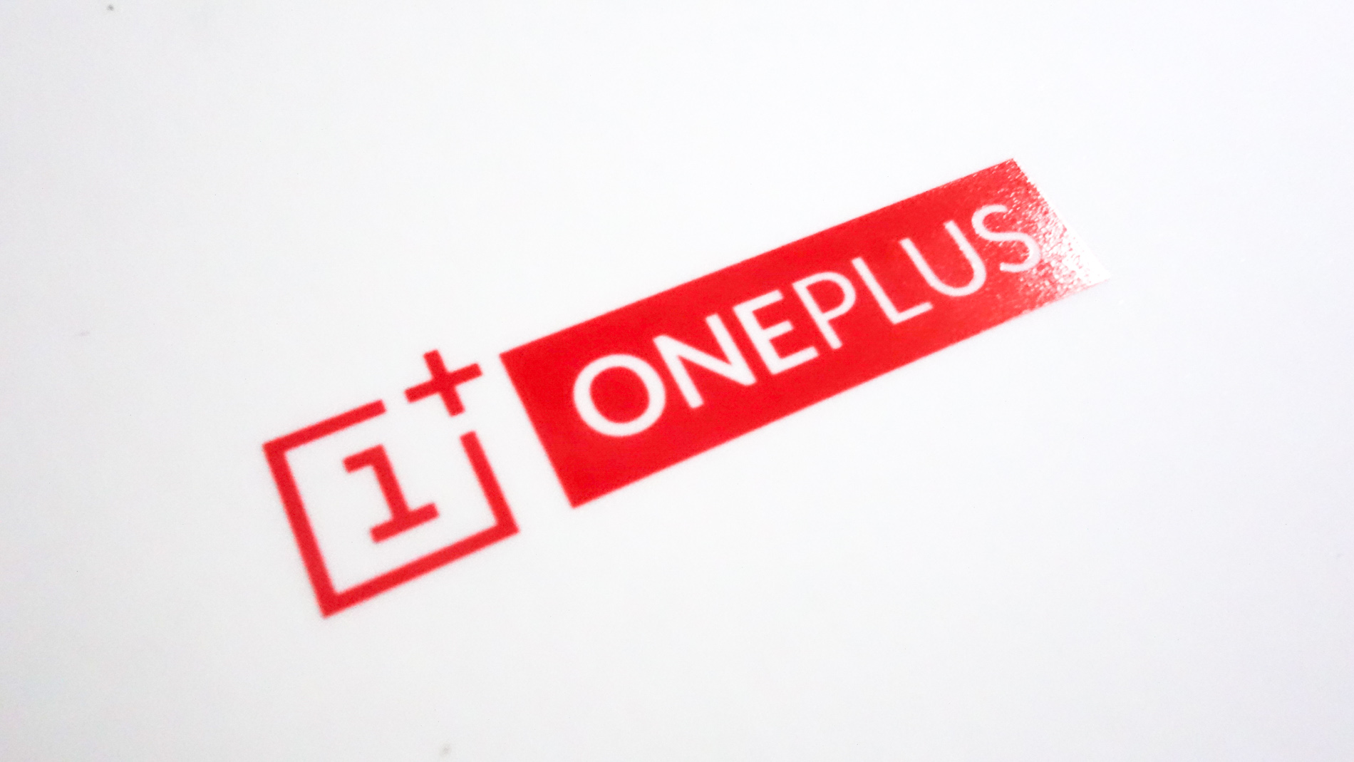 شركة OnePlus تؤكد توقفها عن جمع معلومات خاصة من هواتف مستخدميها