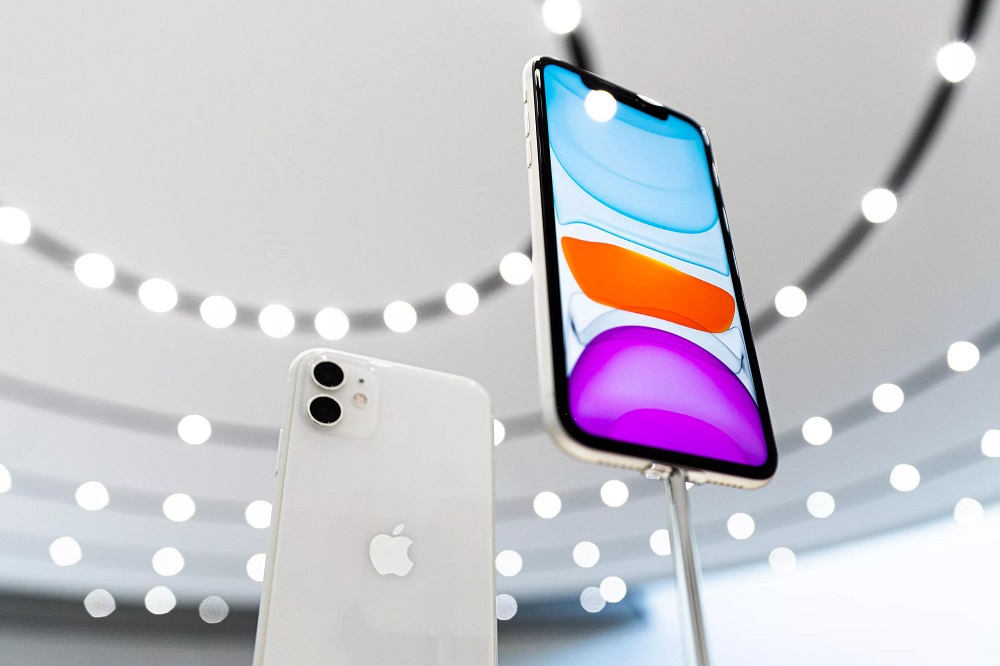 مزايا وعيوب الهاتف الأول من بين أحدث هواتف Apple الجديدة iPhone 11