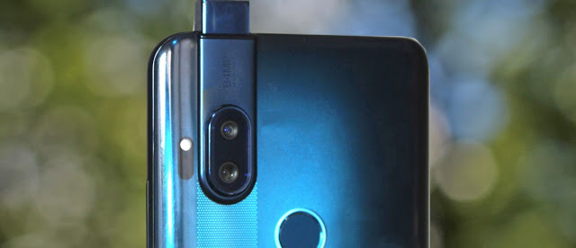 هاتف موتورولا القادم بالكاميرة المنبثقة يعرف بهاتف Moto One Hyper