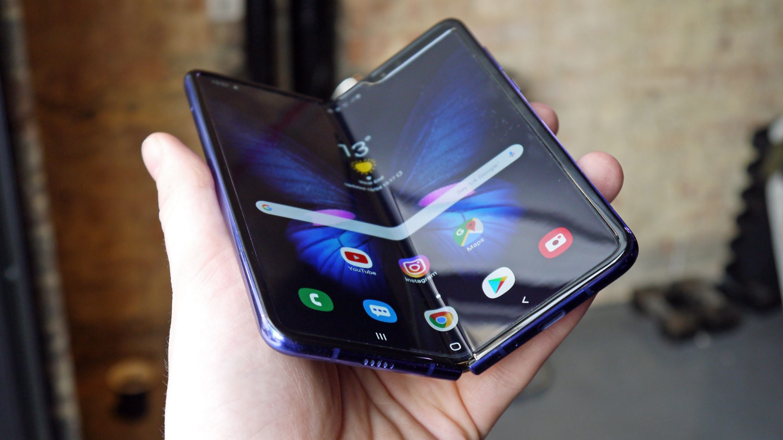 تسريبات جديد تؤكد قرب الكشف عن هاتف جديد قابل للطي Samsung Galaxy Fold Lite