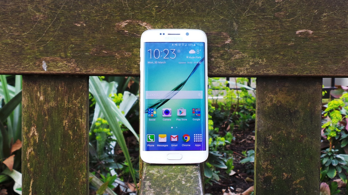 سامسونج تفاجئ ملاك هاتف Galaxy S6 بتحديث جديد