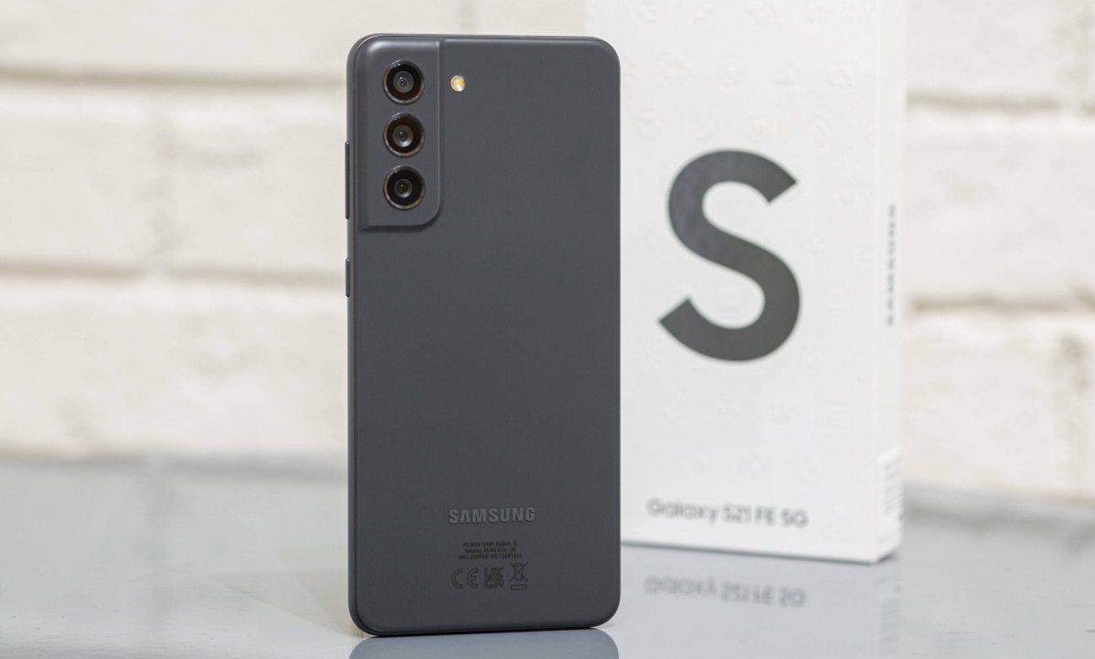تقارير تكشف عن نية سامسونج طرح هاتف Galaxy S23 FE 